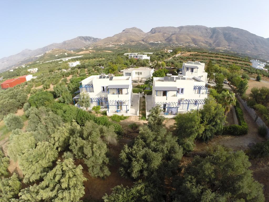 Anna Ageliki Aparthotel Damnoni Bagian luar foto