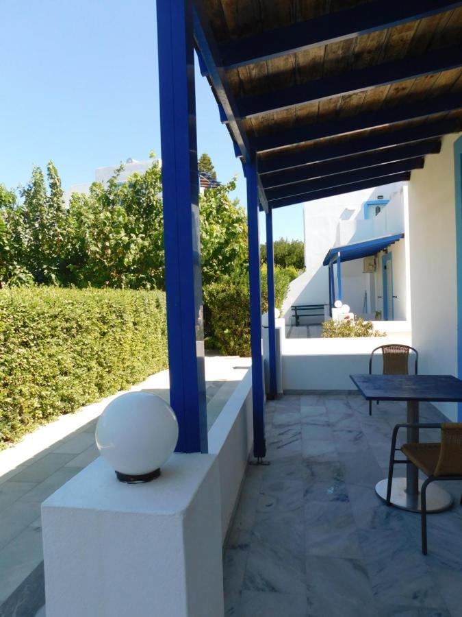 Anna Ageliki Aparthotel Damnoni Bagian luar foto