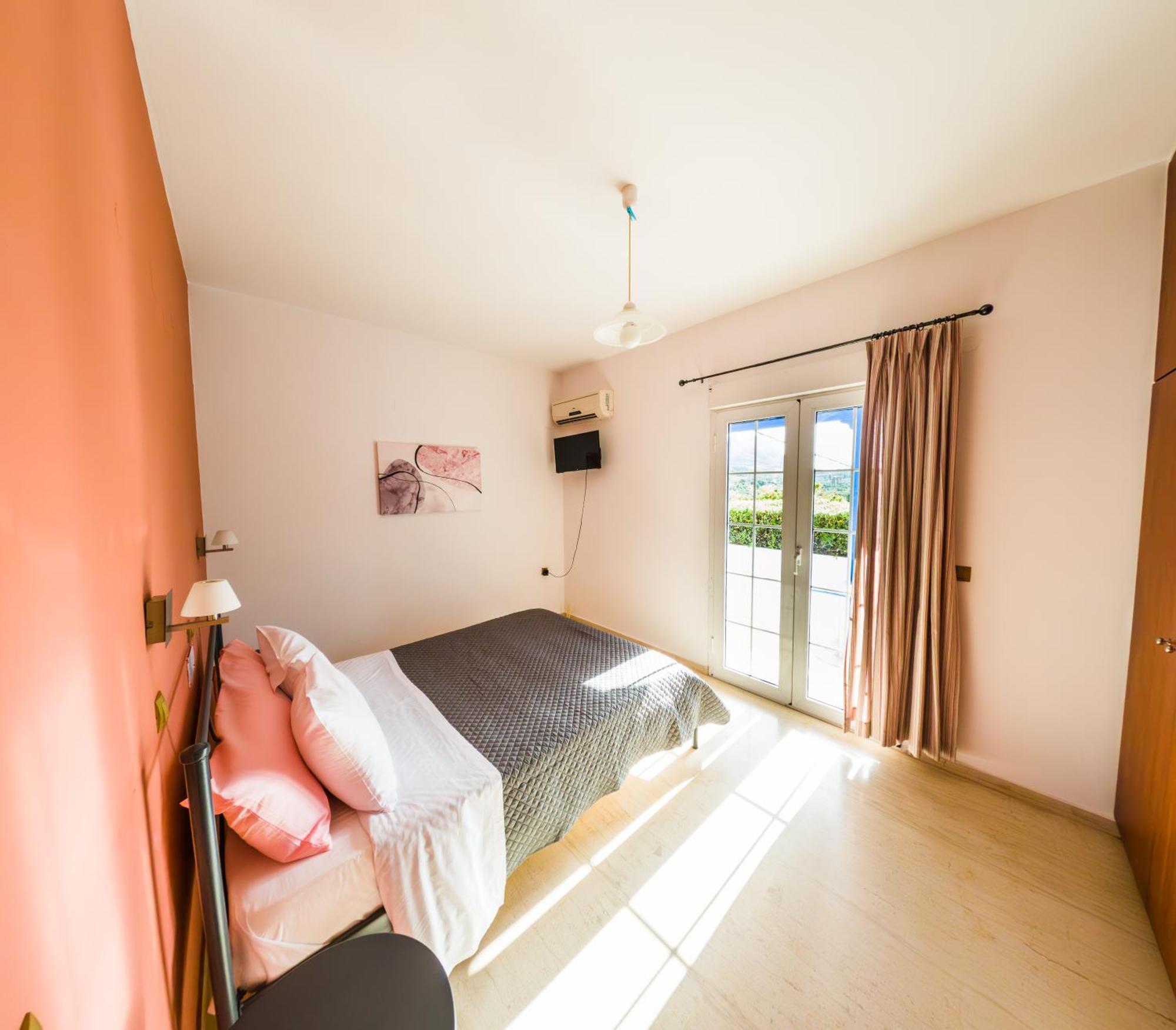 Anna Ageliki Aparthotel Damnoni Bagian luar foto