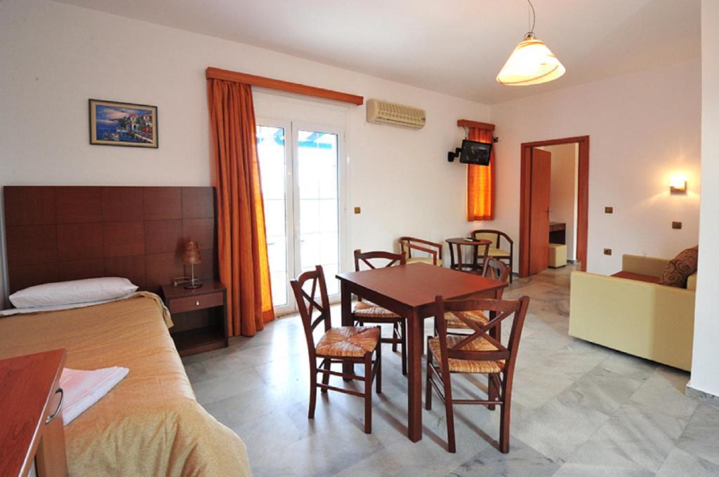 Anna Ageliki Aparthotel Damnoni Ruang foto